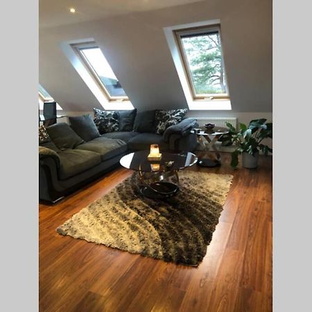 Struan Coach House In Gated Residence Stirling Exteriér fotografie